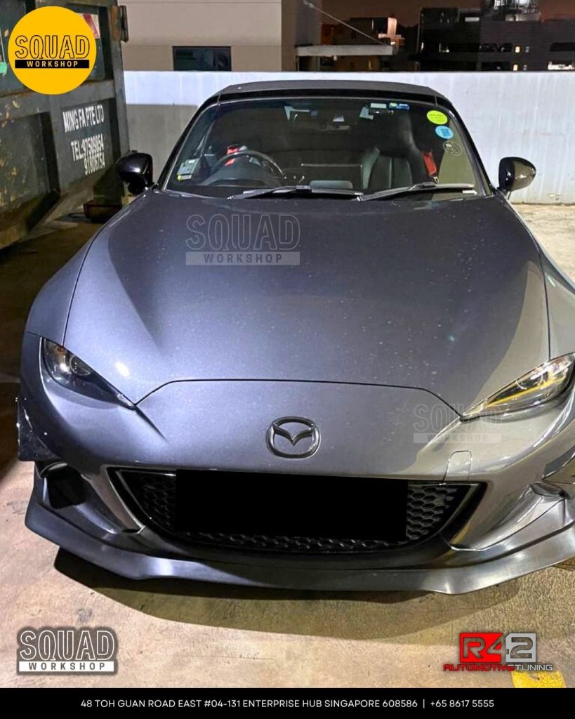 Mazda MX-5 condenser leak test during AC flushing